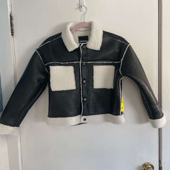 RSQ Other - Closet Clear Out Sale! RSQ Girls Medium Sherpa Lined Faux Leather Jacket - BNWT